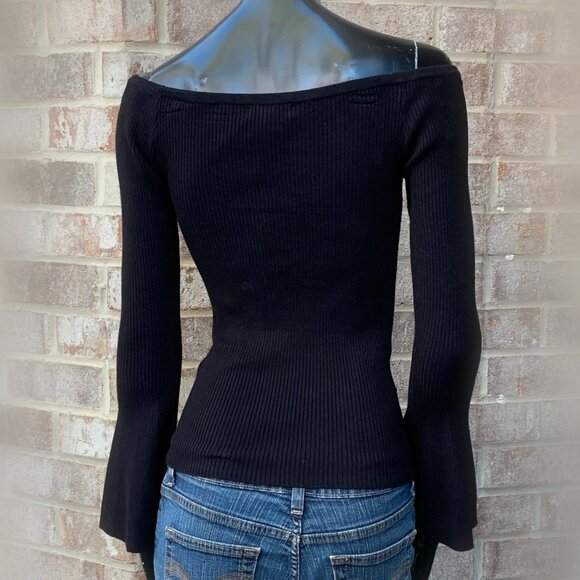 Guess Off the Shoulder Caylee Ribbed Pull Over Sweater Sz S NWT - Picture 4 of 14